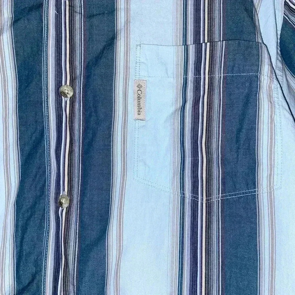 Columbia Men’s XL Striped Button Down Shirt - Picture 2 of 5